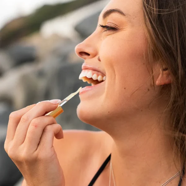 COOLA Liplux® Hydrating Lip Oil SPF 30 - Image 3